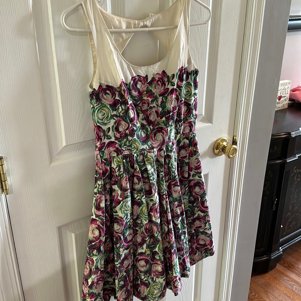 Lauren Conrad cocktail dress size 4